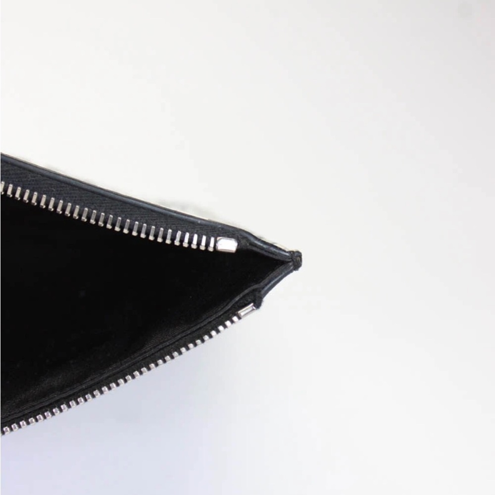 Saint Laurent White Black Cheetah Print Flat Clutch Bag - Picture 9 of 16